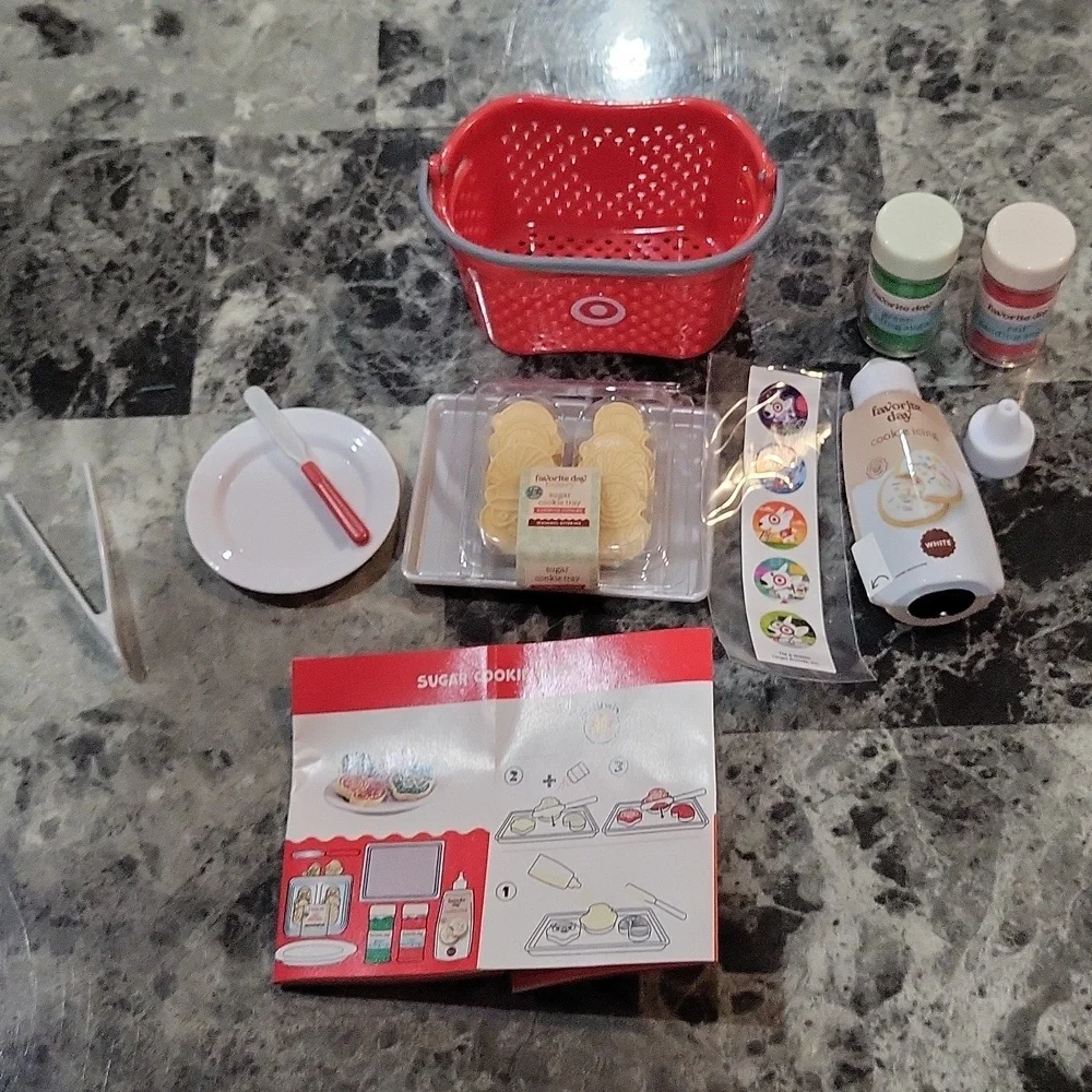 Miniverse Make It Mini Target Sugar Cookie Tray